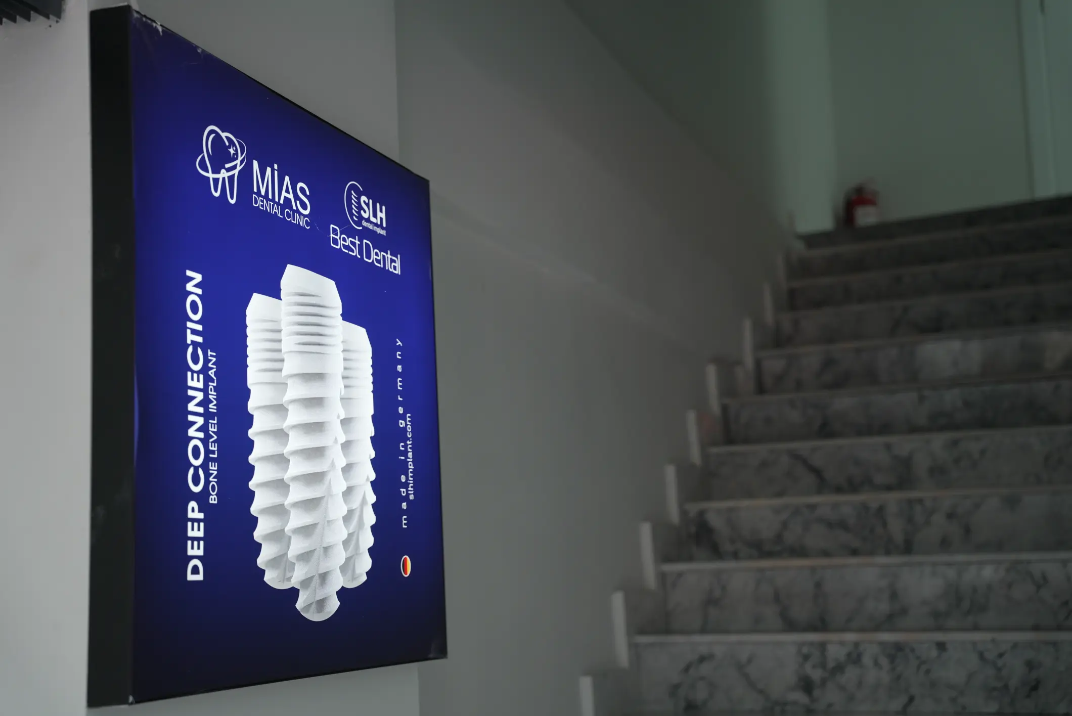 Mias Dental Clinic Slh Deep Connection Implant Panel